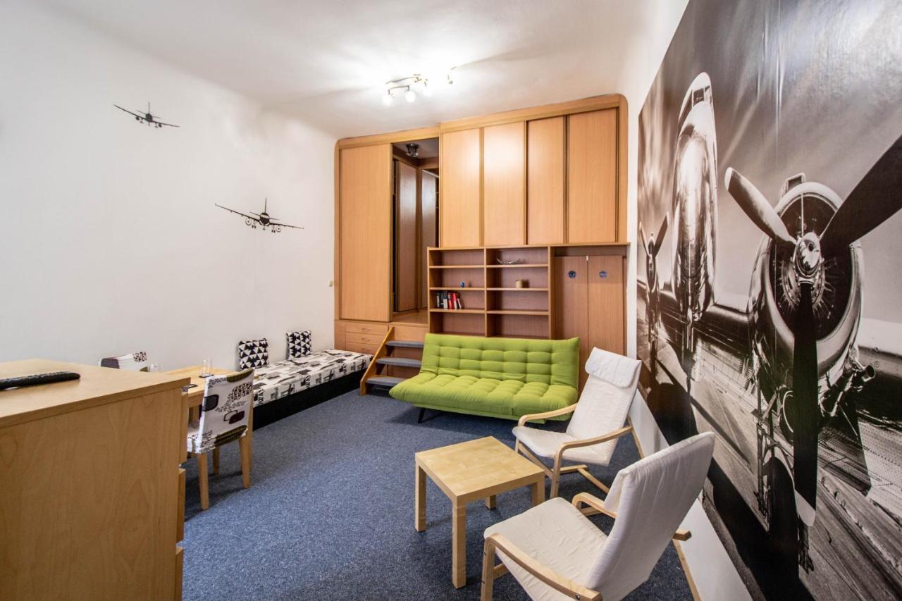 Jewish Synagogue Ruterra Suite Prague Exterior photo